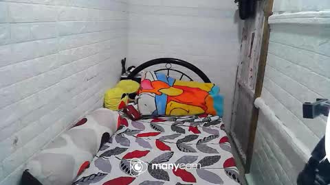 Snapshot of asian_sexydimples chatting on 12-22-25, 12:13 Trixie online show from 12-22-25, 12:13