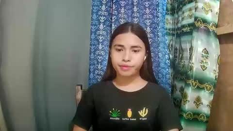 Sofia online show from 02-05-26, 06:18