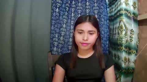 Sofia online show from 03-19-26, 06:17