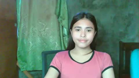 Sofia online show from 05-18-26, 06:08
