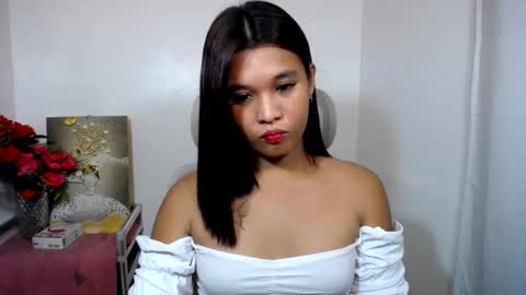 Snapshot of asian_yannie chatting on 07-14-26, 03:51 Yan online show from 07-14-26, 03:51