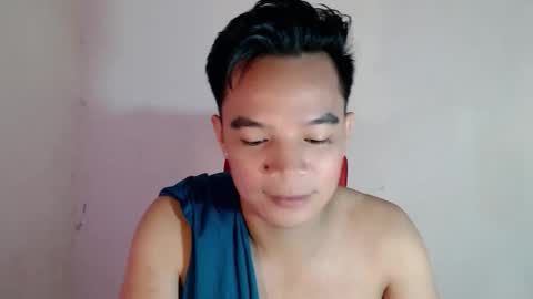 Snapshot of asianash18 chatting on 04-30-26, 10:25 ASH online show from 04-30-26, 10:25