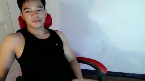 Snapshot of asianash18 chatting on 05-15-26, 08:16 ASH online show from 05-15-26, 08:16