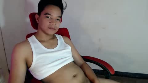 Snapshot of asianash18 chatting on 06-10-26, 10:08 ASH online show from 06-10-26, 10:08