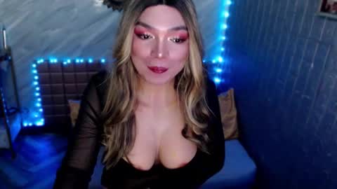 Snapshot of asiandollxxx4u chatting on 03-16-26, 05:44 BELLA NOTCH online show from 03-16-26, 05:44