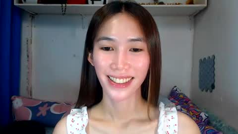 J A D E online show from 06-16-26, 10:51
