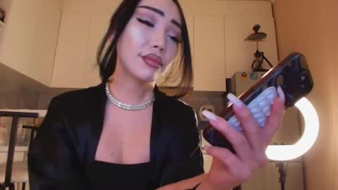 Min-Ah online show from 06-07-26, 04:00