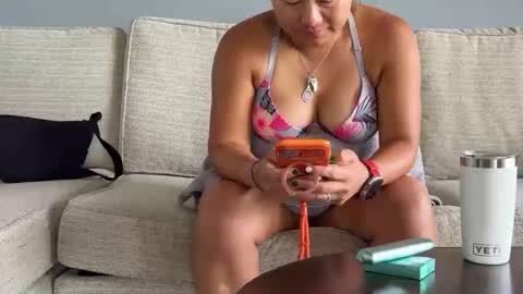 asiansquirtgirl online show from 05-11-26, 01:11