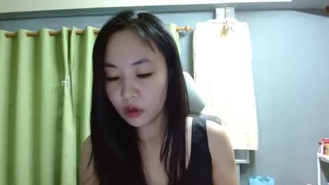 Snapshot of asiantabbyx chatting on 06-15-26, 03:20 Tabby online show from 06-15-26, 03:20