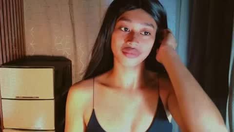 Snapshot of asiantreasures chatting on 07-05-26, 06:31 kisses online show from 07-05-26, 06:31
