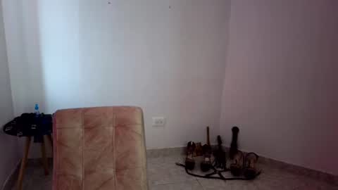 Asiri  online show from 06-16-26, 04:42