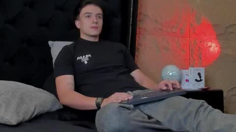 Aslan  online show from 04-04-26, 03:38