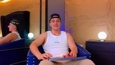 Snapshot of aslanfox_ chatting on 05-02-26, 04:06 Aslan online show from 05-02-26, 04:06