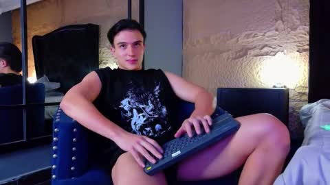 Snapshot of aslanfox_ chatting on 06-05-26, 06:52 Aslan online show from 06-05-26, 06:52