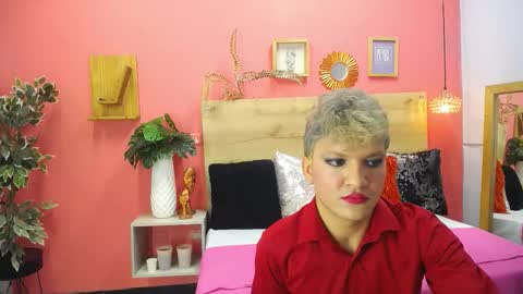 Snapshot of aslyhernandez chatting on 03-17-26, 12:08 ASLY online show from 03-17-26, 12:08