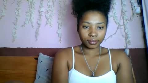 asmiraa online show from 05-30-26, 11:40