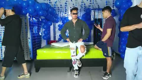 THOMAS AND DAMIAND online show from 12-09-24, 12:12