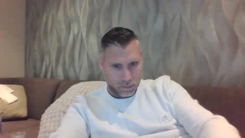 Assmani28 online show from 02-28-25, 01:14