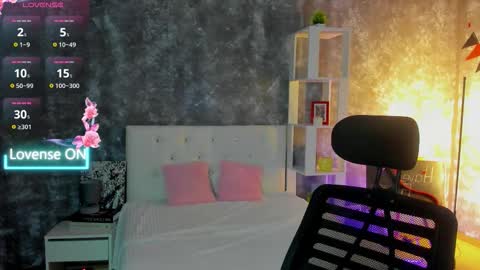 Asti online show from 03-31-26, 01:40