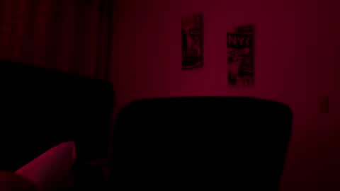 astonhills online show from 09-28-25, 01:33