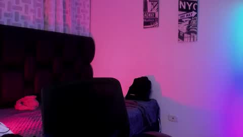 astonhills online show from 10-11-25, 02:22