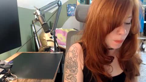 Snapshot of astraeasiren chatting on 06-24-26, 04:17 AstraeaSiren online show from 06-24-26, 04:17