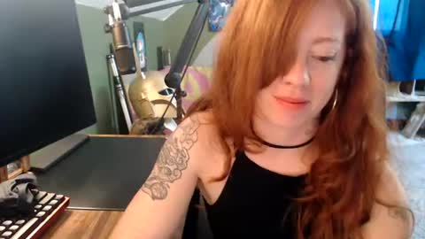 Snapshot of astraeasiren chatting on 07-08-26, 04:33 AstraeaSiren online show from 07-08-26, 04:33