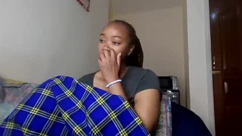 Snapshot of atara_seren chatting on 05-19-26, 02:01 atara_seren online show from 05-19-26, 02:01