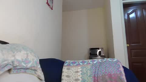 Snapshot of atara_seren chatting on 06-12-26, 12:59 atara_seren online show from 06-12-26, 12:59