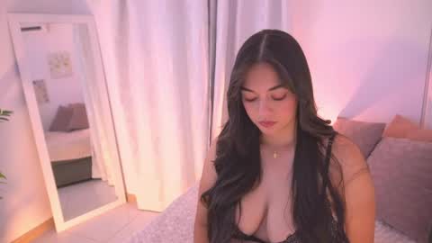 atena676 online show from 05-25-26, 01:00