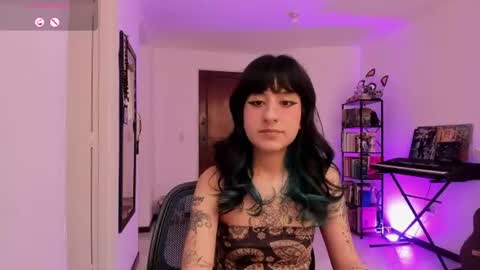 Snapshot of atenea_dragon__ chatting on 07-11-26, 07:38 Atenea online show from 07-11-26, 07:38