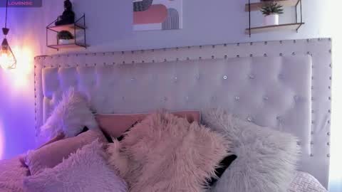 ATENEA online show from 02-25-26, 01:54