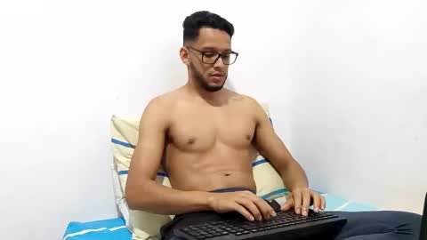 Snapshot of atorres21 chatting on 02-17-25, 02:42 Torres online show from 02-17-25, 02:42