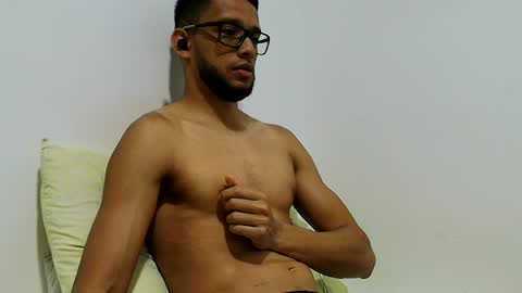 Snapshot of atorres21 chatting on 06-15-26, 04:09 Torres online show from 06-15-26, 04:09