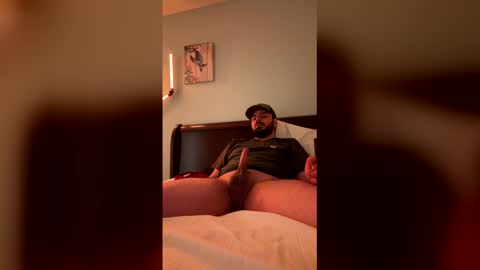 Snapshot of aty0urservic3 chatting on 03-30-26, 05:52 Alejandro online show from 03-30-26, 05:52