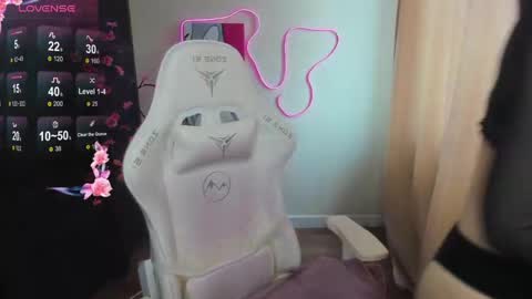 Audrey online show from 04-13-26, 08:09