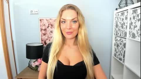 AulloraSensual online show from 02-28-25, 05:04