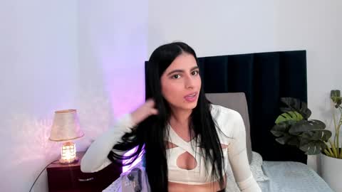 Aura Stone online show from 12-09-24, 06:25