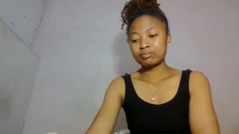 aurelie08 online show from 06-03-26, 08:17