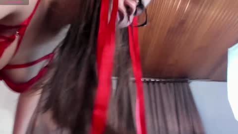 aurora_divine online show from 12-18-24, 08:03