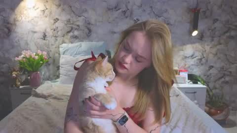 Kate online show from 03-10-26, 12:26