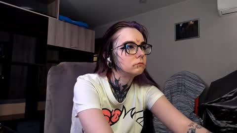 Milana online show from 09-22-25, 08:05