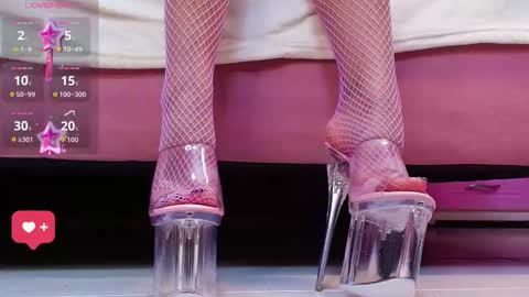 Aurora online show from 01-06-26, 01:04