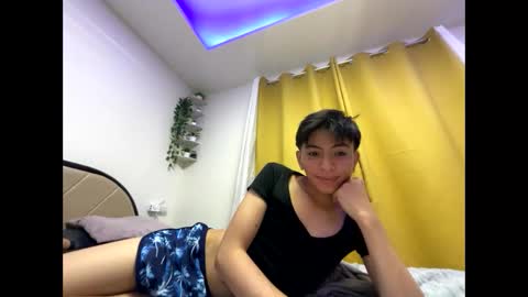 Snapshot of aus_thin02 chatting on 11-16-25, 11:49 Austin online show from 11-16-25, 11:49