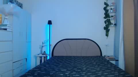 Snapshot of aus_thin02 chatting on 02-13-26, 06:59 Austin online show from 02-13-26, 06:59