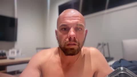 aussieboycal online show from 03-27-26, 11:10