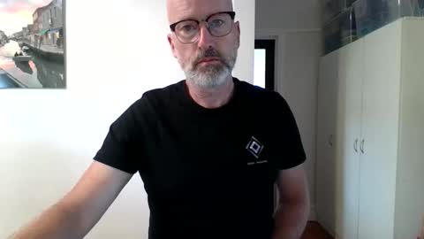 aussiemaninmelbourne online show from 04-13-26, 03:12