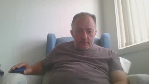 chatbateaussie online show from 12-15-25, 02:05