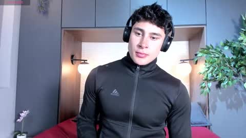 Austin  online show from 02-04-26, 08:03