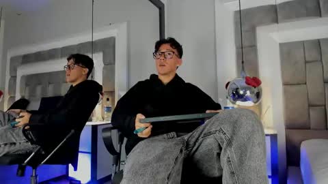 austinreeds online show from 03-05-26, 12:12